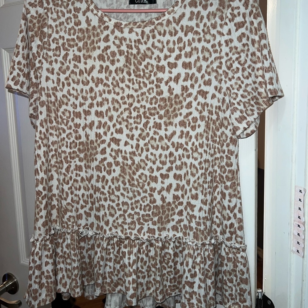 Flowy ruffled shirt
